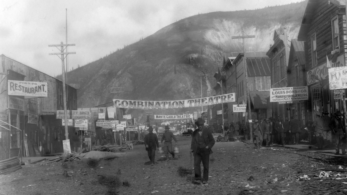 Dawson City: Frozen Time (Bill Morrison, 2016)